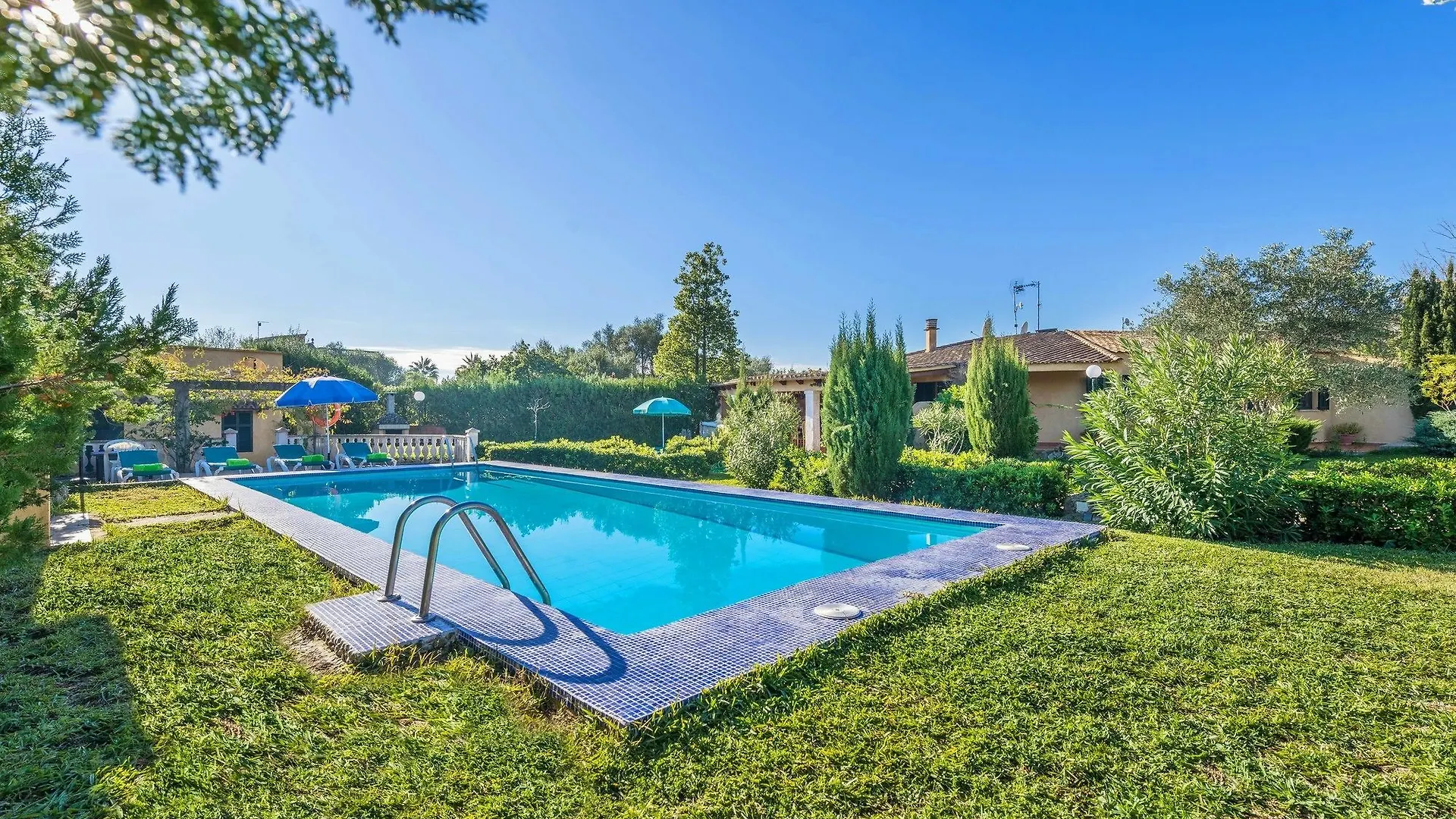 Hibiscus Villa Crestatx Spanyolország