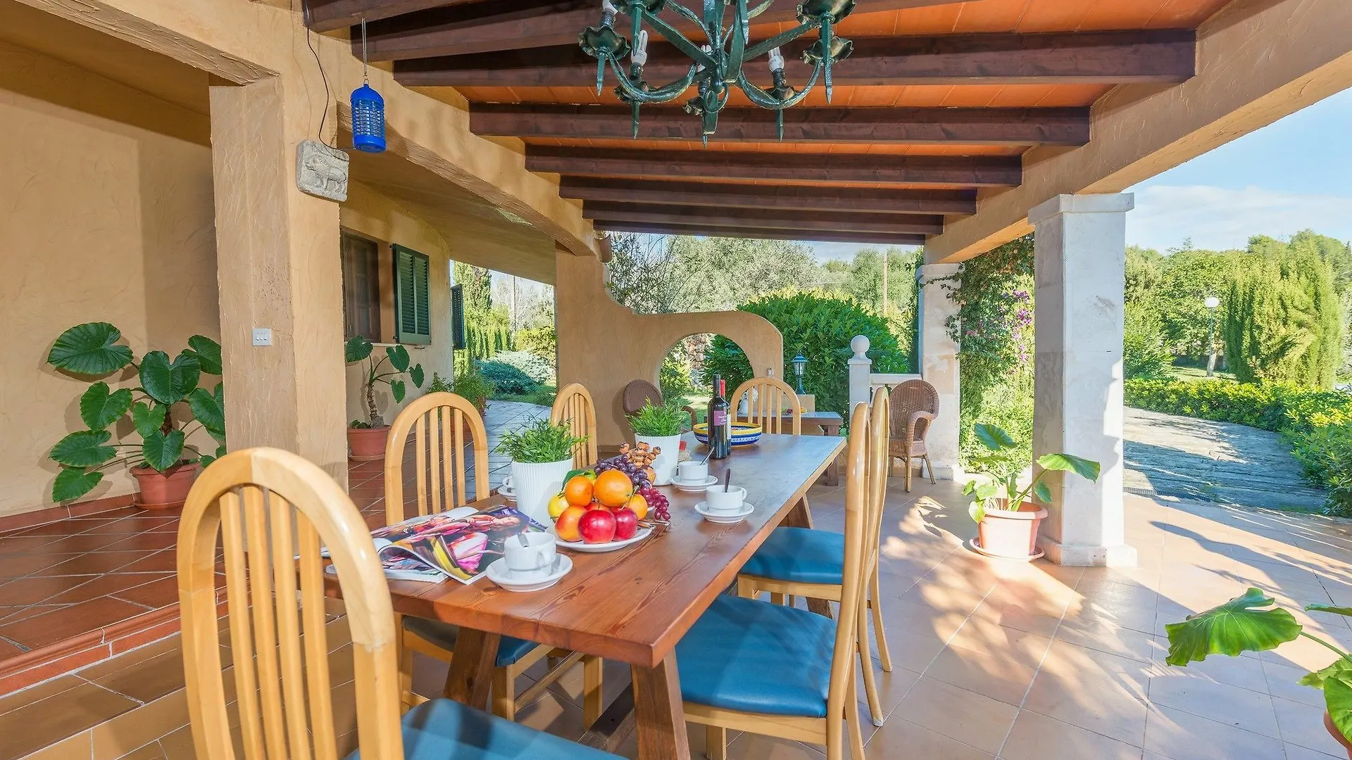 Hibiscus Villa Crestatx