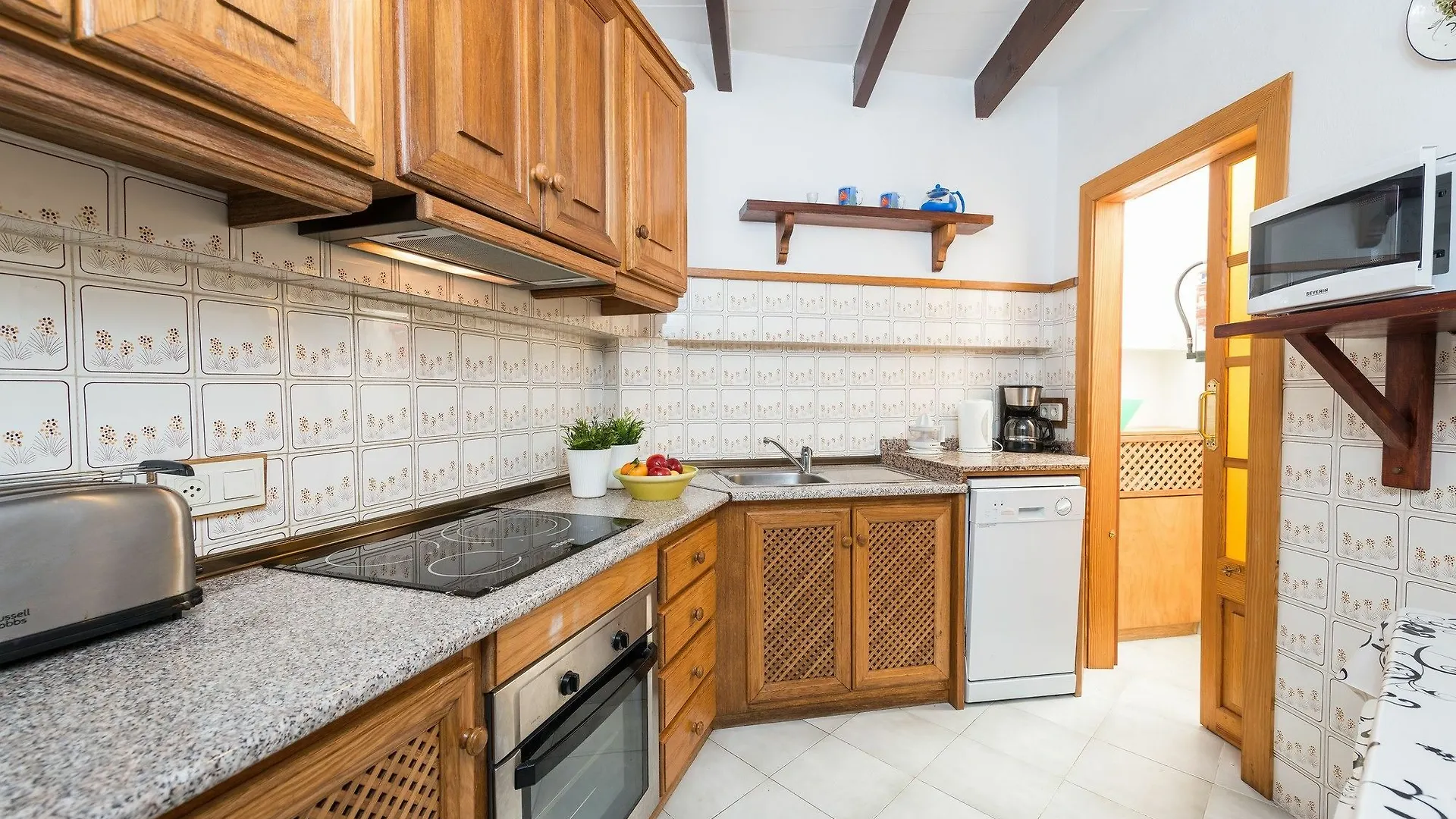 Hibiscus Villa Crestatx